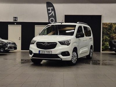Begagnad Opel Combo-e Life XL 100 kW (136 HK) 2021 Vit Minibuss