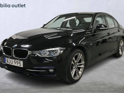 begagnad BMW 330 i xDrive Sedan Sport line Drag Skinn Navi