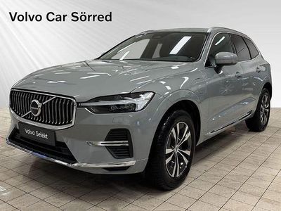 Grå Begagnad 2025 Volvo XC60 Core SUV | 514 900 kr (Marknadspris)