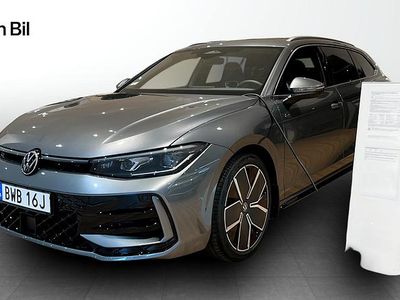Grå Ny 2026 VW Passat | 578 600 kr (Lite dyr)