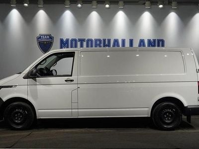 Vit Begagnad 2024 VW Transporter Van | 479 900 kr (Superpris)
