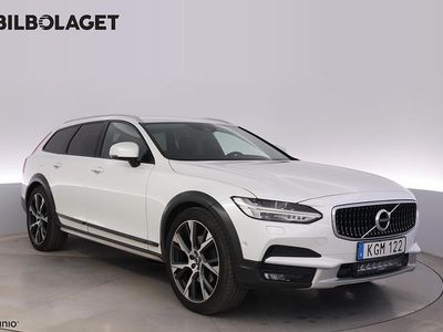Vit Begagnad 2018 Volvo V90 CC Pro Kombi | 249 800 kr (Marknadspris)