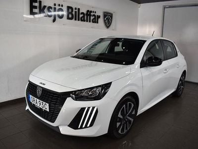 Vit Begagnad 2025 Peugeot 208 Style Halvkombi | 269 500 kr