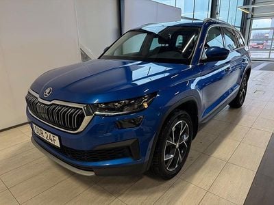 Blå Begagnad 2022 Skoda Kodiaq Business Line SUV | 329 900 kr (Lite dyr)