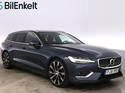 Mörkblå (blå) Begagnad 2018 Volvo V60 Inscription Kombi | 254 900 kr (Marknadspris)