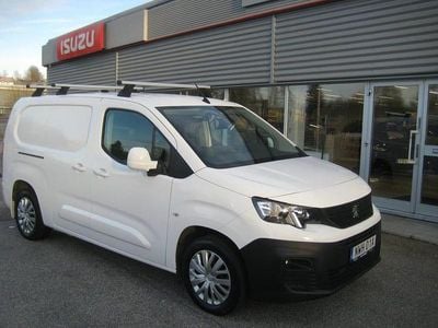 Vit Begagnad 2020 Peugeot Partner Minibuss | 174 800 kr (Marknadspris)