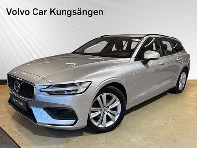 Begagnad Volvo V60 Momentum 150 HK (110 kW) 2019 Silver Kombi