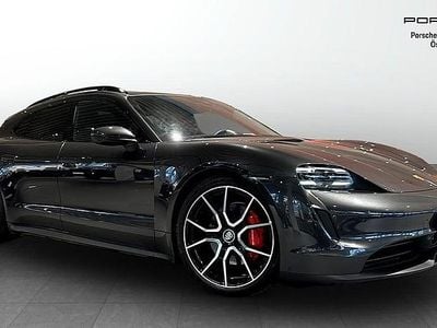 Grå Begagnad 2023 Porsche Taycan Sport Turismo Kombi | 795 000 kr