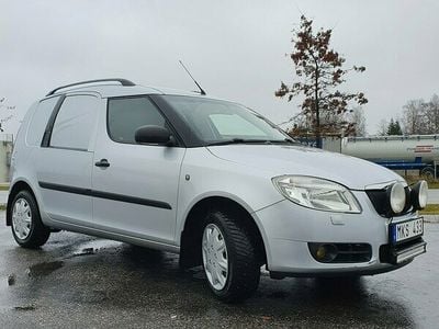 Begagnad Skoda Roomster 80 HK (58 kW) 2008 Silver Minibuss