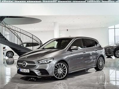 Mörkgrå Begagnad 2020 Mercedes B250e AMG Minibuss | 299 000 kr