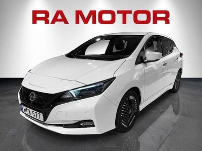 Vit Begagnad 2022 Nissan Leaf 360º Halvkombi | 178 800 kr (Marknadspris)