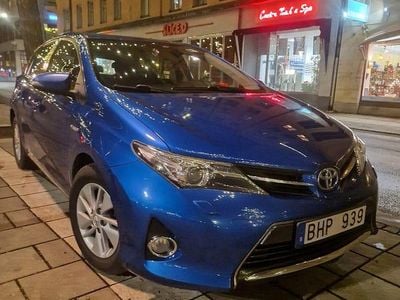 Toyota Auris Hybrid