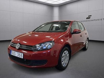 Röd Begagnad 2010 VW Golf VI Halvkombi | 59 900 kr (Lite dyr)