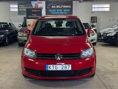 Begagnad VW Golf Plus Cross 105 HK (77 kW) 2011 Röd Minibuss