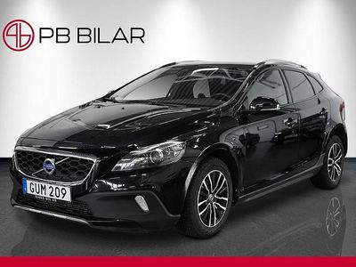 Svart Begagnad 2015 Volvo V40 CC Momentum Kombi | 164 900 kr (Lite dyr)