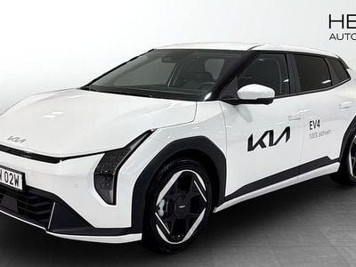 Begagnad Kia EV4 Plus 150 kW (204 HK) 2025 Vit (white) Halvkombi