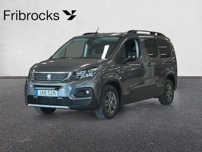 Begagnad Peugeot Rifter Allure 131 HK (96 kW) 2022 Grå Minibuss