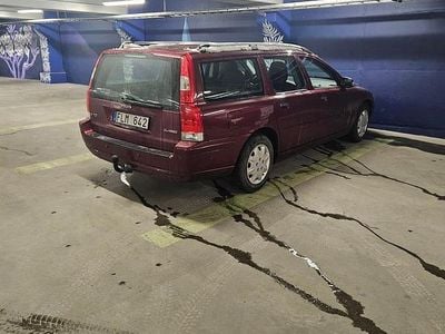 Begagnad Volvo V70 170 HK (125 kW) 2007 Metallic Kombi