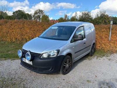 Begagnad VW Caddy 110 HK (80 kW) 2012 Minibuss
