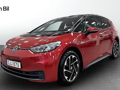Mörkröd Begagnad 2023 VW ID.3 Pro Halvkombi | 279 800 kr (Marknadspris)