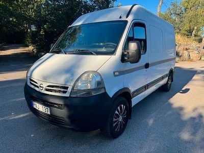 Nissan Interstar