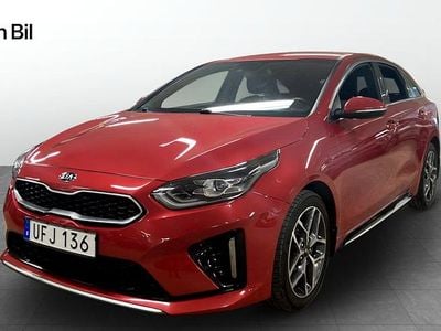 Begagnad Kia ProCeed 140 HK (102 kW) 2019 Röd Kombi