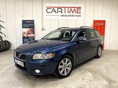 Begagnad Volvo V50 Momentum 125 HK (91 kW) 2009 Blå Kombi