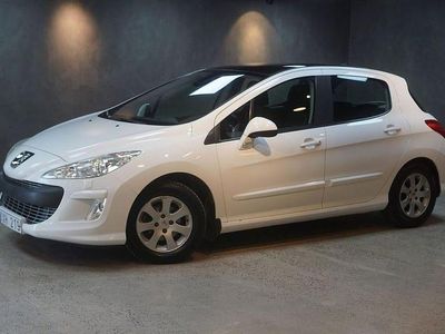 Begagnad Peugeot 308 112 HK (82 kW) 2010 Vit Halvkombi