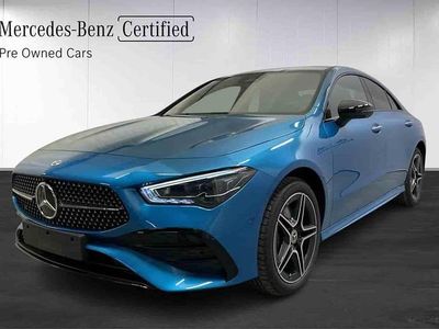 Blå Ny 2025 Mercedes CLA250e Sedan | 552 500 kr