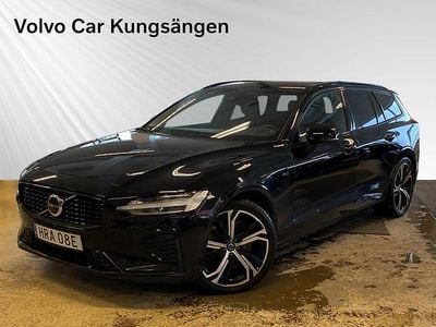 Begagnad Volvo V60 Plus 355 HK (261 kW) 2022 Svart Kombi