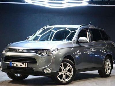 Grå Begagnad 2013 Mitsubishi Outlander SUV | 119 900 kr (Dyr)