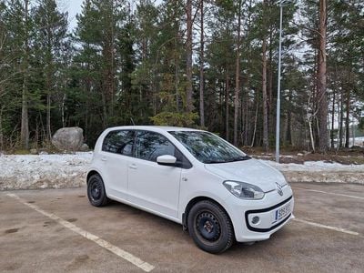 Begagnad 2016 VW up! high up! Halvkombi | 62 000 kr (Bra pris)