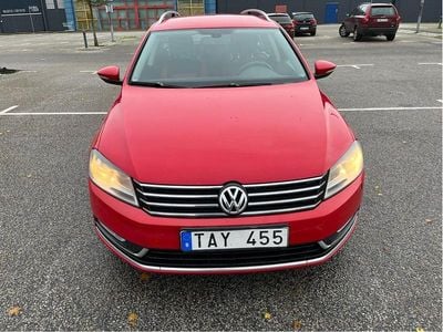 Begagnad VW Passat 140 HK (102 kW) 2013 Röd Kombi