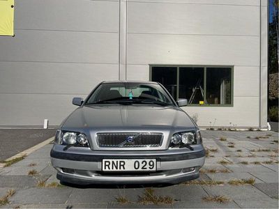 Volvo S40