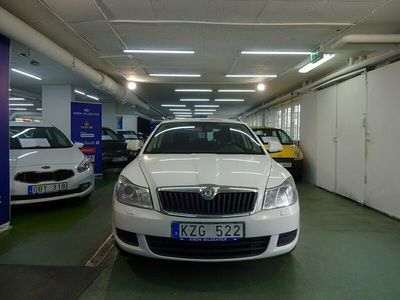 Begagnad Skoda Octavia 105 HK (77 kW) 2010 Vit Kombi