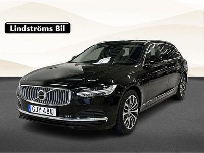 Begagnad Volvo V90 Core 404 HK (297 kW) 2022 Svart Kombi