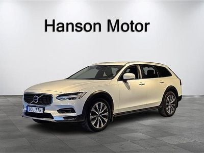 Begagnad Volvo V90 CC 198 HK (145 kW) 2021 Vit Kombi