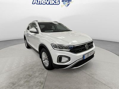 Vit Begagnad 2022 VW T-Roc SUV | 249 900 kr (Marknadspris)