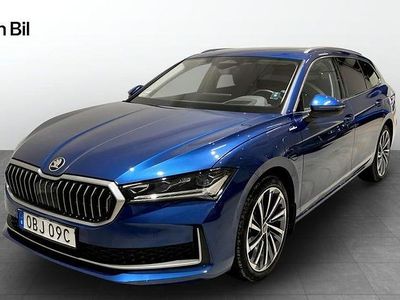 Blå Begagnad 2025 Skoda Superb LAURIN & KLEMENT Kombi | 459 900 kr (Dyr)