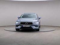 Begagnad Volvo V60 Core 253 HK (186 kW) 2022 Grå Kombi