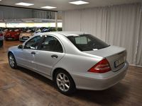 begagnad Mercedes C180 Kompressor Automat Classic 143hk Skinn