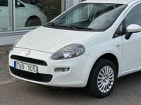 Begagnad Fiat Punto Easy 77 HK (56 kW) 2012 Vit Halvkombi