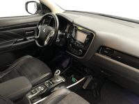 begagnad Mitsubishi Outlander P-HEV 2.0 Hybrid 4 Plog-in
