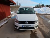 begagnad VW Caddy 2.0 TDI BlueMotion Euro 6