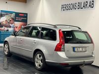 begagnad Volvo V50 2.0 D Kinetic Nyservad/Nybesiktigad