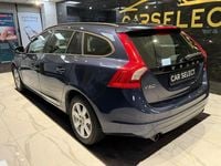 Begagnad Volvo V60 Kinetic 150 HK (110 kW) 2014 Blå Kombi