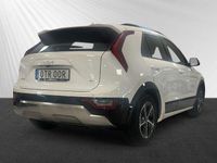 Begagnad Kia Niro 185 HK (136 kW) 2022 Vit SUV
