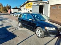 Begagnad Volvo V50 Momentum 109 HK (80 kW) 2009 Svart Kombi