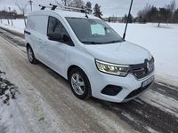 Begagnad Renault Kangoo 89 kW (122 HK) 2023 Vit Minibuss