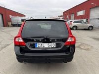 Begagnad Volvo V70 Summum 206 HK (151 kW) 2010 Svart Kombi